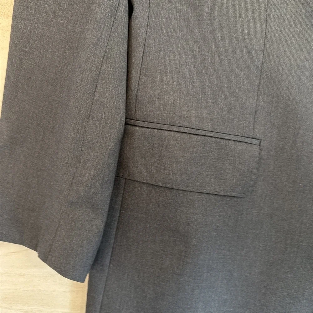 Hugo Boss Boss Men's Grey Charcoal Wool Suit Coat Blazer Size 44R Super 120